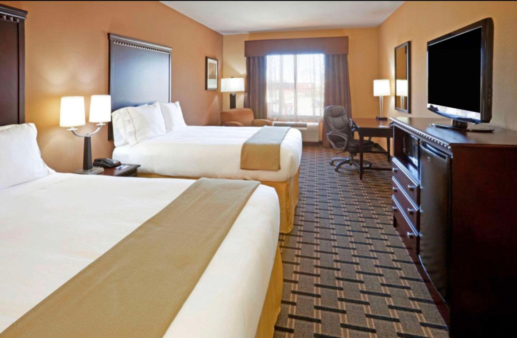 Comfort Inn & Suites Dallas Medical-Market Center Екстер'єр фото